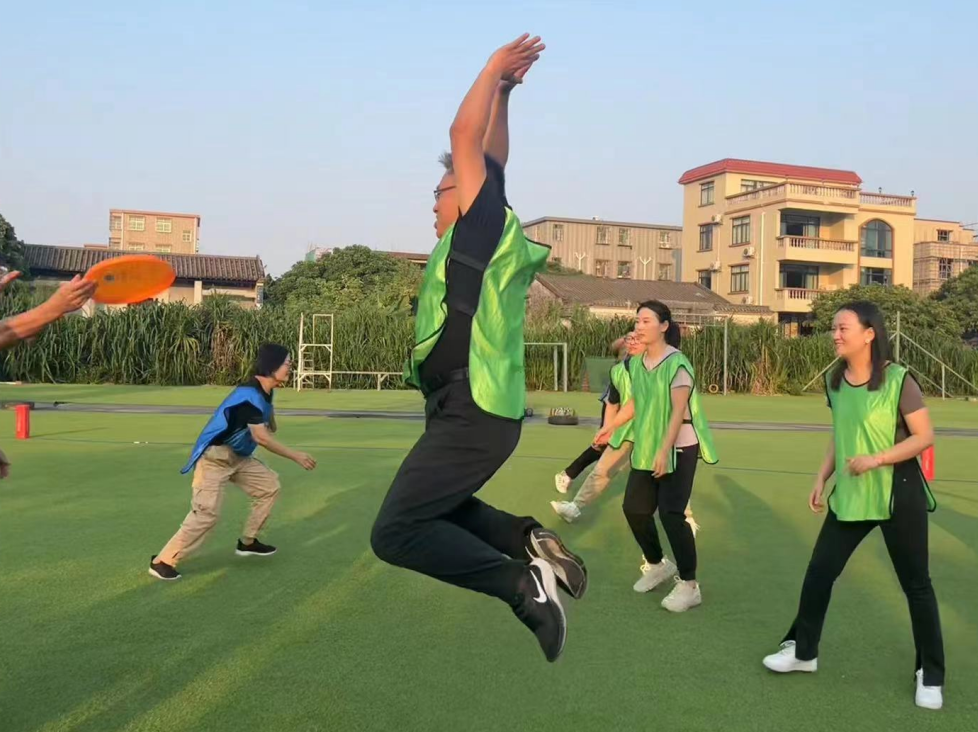 廣州拓展游戲-蹦蹦跳